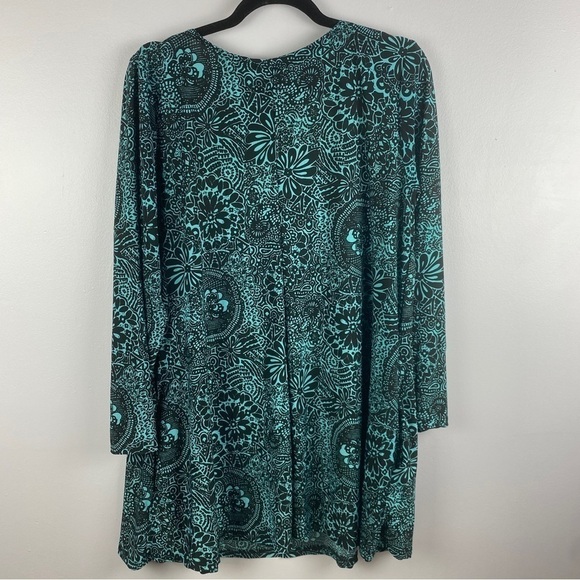 Flirty Pink Green Floral Rayon Crew Neck Longline Tunic Dress 2X - Picture 10 of 10